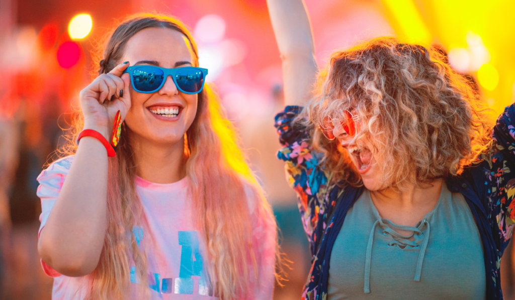 Showbizztoday.com Celebrity Gossip Music